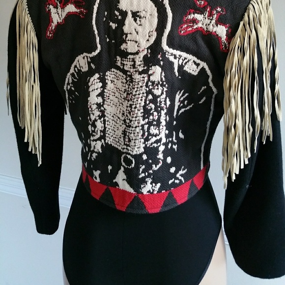 Native American Smoking Jacket - Picture 4 of 4